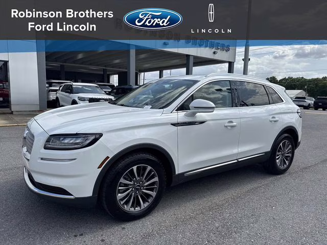 2023 White Metallic Lincoln Nautilus Standard AWD SUV