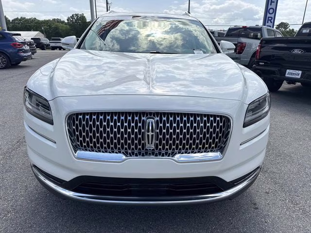 2023 White Metallic Lincoln Nautilus Standard AWD SUV