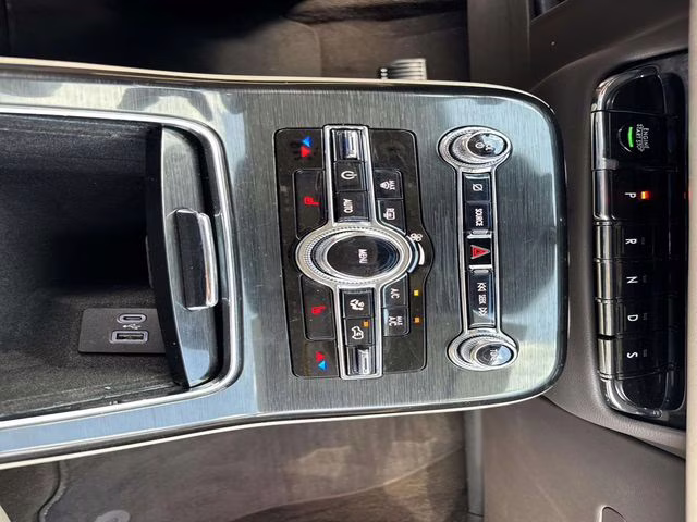 2023 White Metallic Lincoln Nautilus Standard AWD SUV