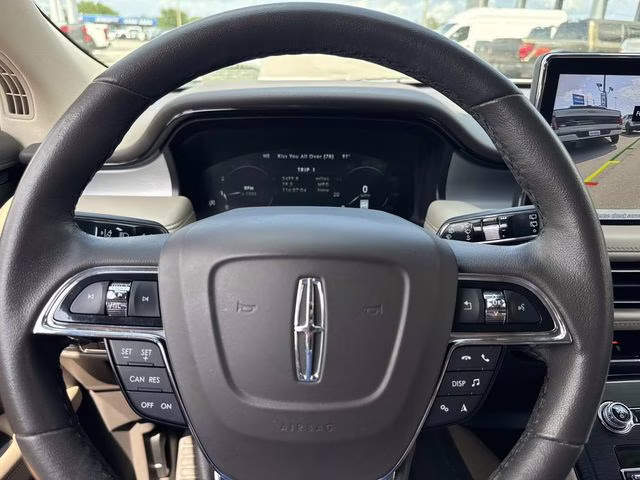 2023 White Metallic Lincoln Nautilus Standard AWD SUV