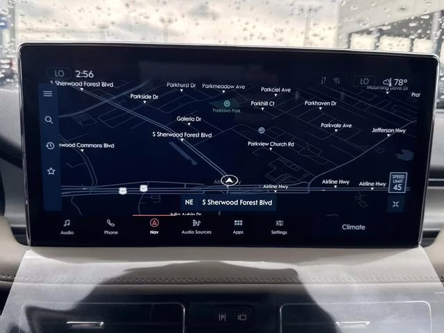 2023 White Metallic Lincoln Nautilus Standard AWD SUV