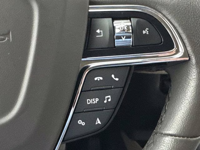 2023 White Metallic Lincoln Nautilus Standard AWD SUV