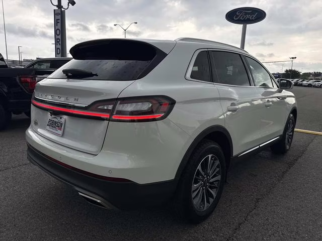 2023 White Metallic Lincoln Nautilus Standard AWD SUV