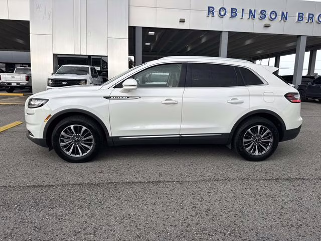 2023 White Metallic Lincoln Nautilus Standard AWD SUV