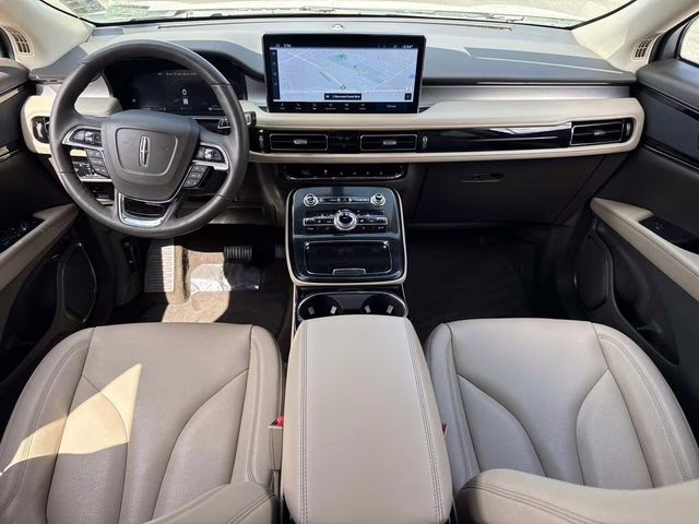 2023 White Metallic Lincoln Nautilus Standard AWD SUV