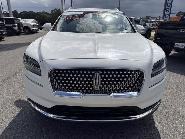 2023 White Metallic Lincoln Nautilus Standard AWD SUV