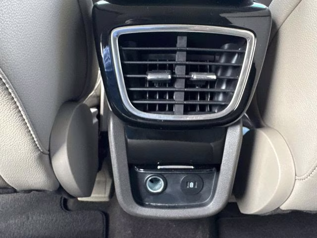 2023 White Metallic Lincoln Nautilus Standard AWD SUV