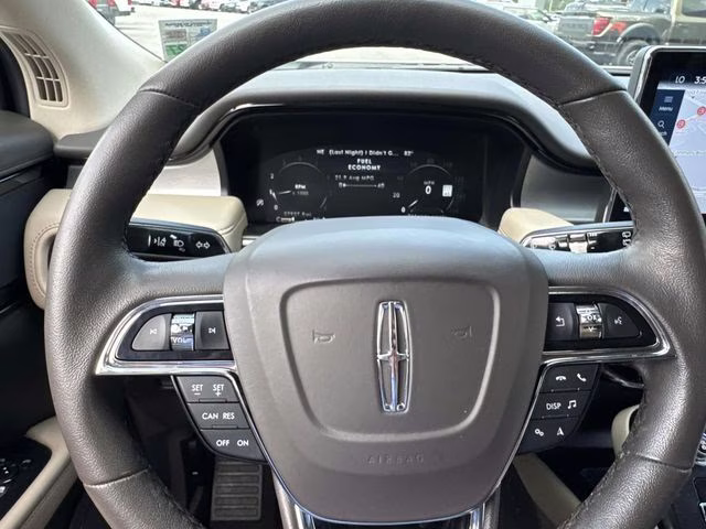 2023 White Metallic Lincoln Nautilus Standard AWD SUV