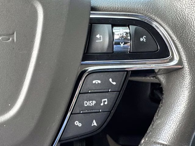 2023 White Metallic Lincoln Nautilus Standard AWD SUV