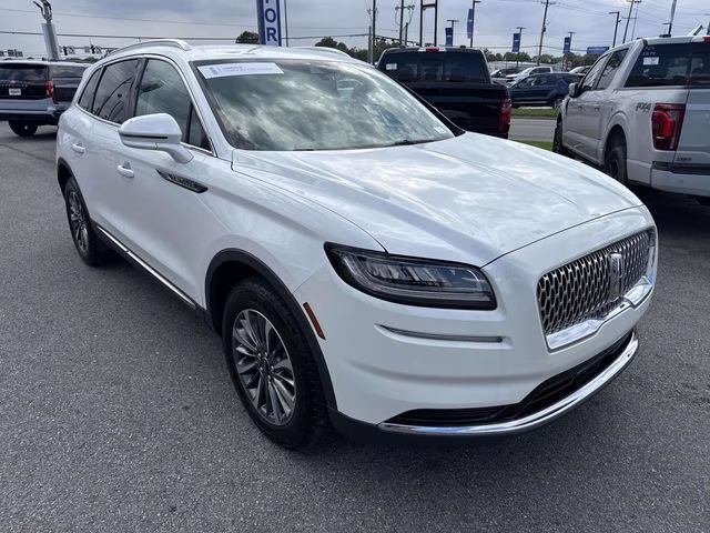 2023 White Metallic Lincoln Nautilus Standard AWD SUV