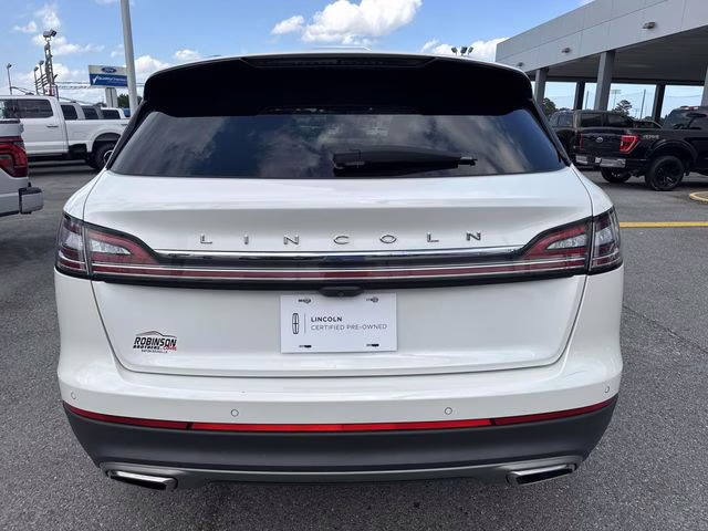 2023 White Metallic Lincoln Nautilus Standard AWD SUV