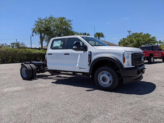 2026 Oxford White Ford Super Duty F-450 DRW XL 4X4 Chassis