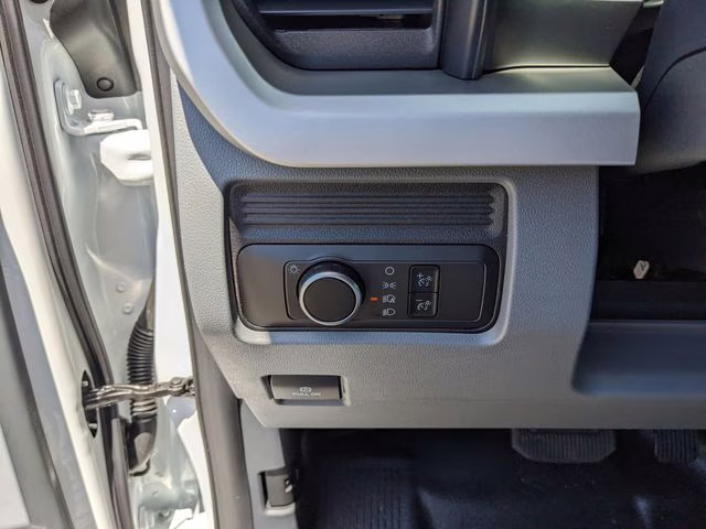 2026 Oxford White Ford Super Duty F-450 DRW XL 4X4 Chassis