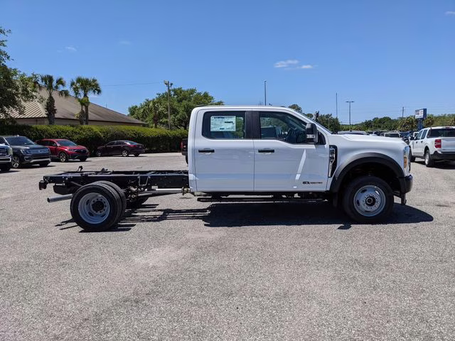 2026 Oxford White Ford Super Duty F-450 DRW XL 4X4 Chassis