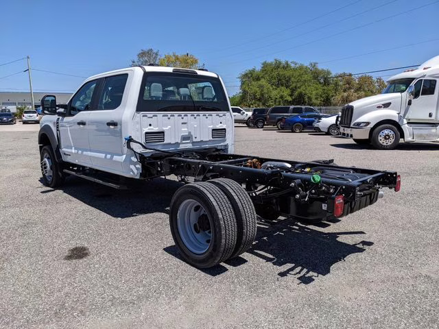 2026 Oxford White Ford Super Duty F-450 DRW XL 4X4 Chassis