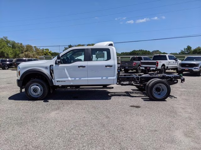 2026 Oxford White Ford Super Duty F-450 DRW XL 4X4 Chassis