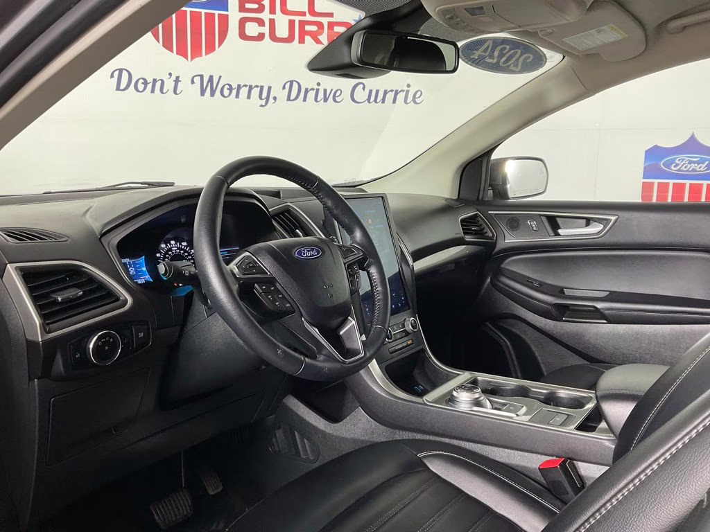 2024 Gray Metallic Ford Edge SEL AWD SUV