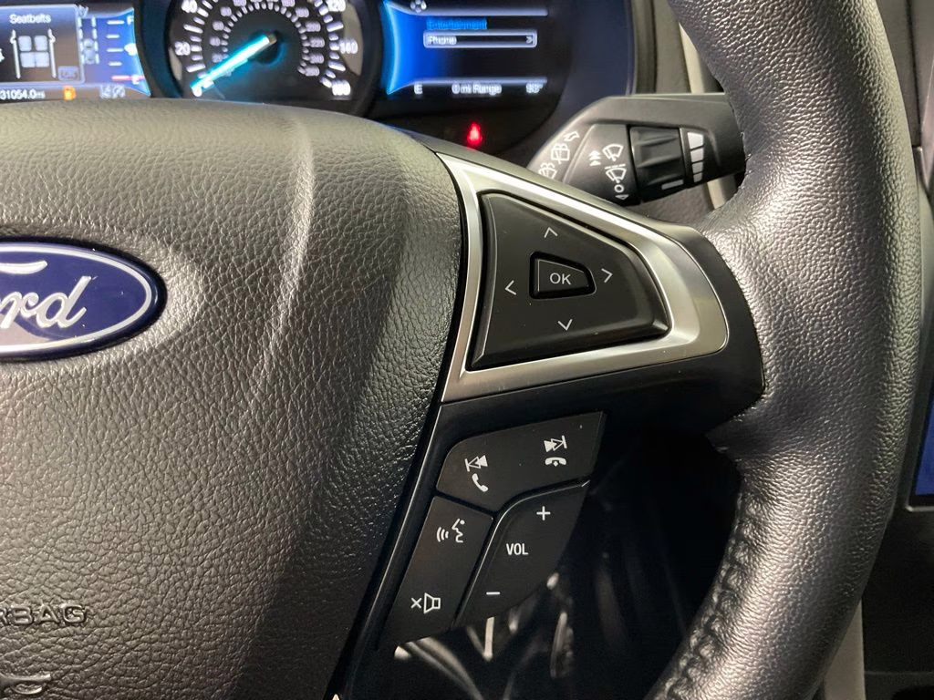 2024 Gray Metallic Ford Edge SEL AWD SUV