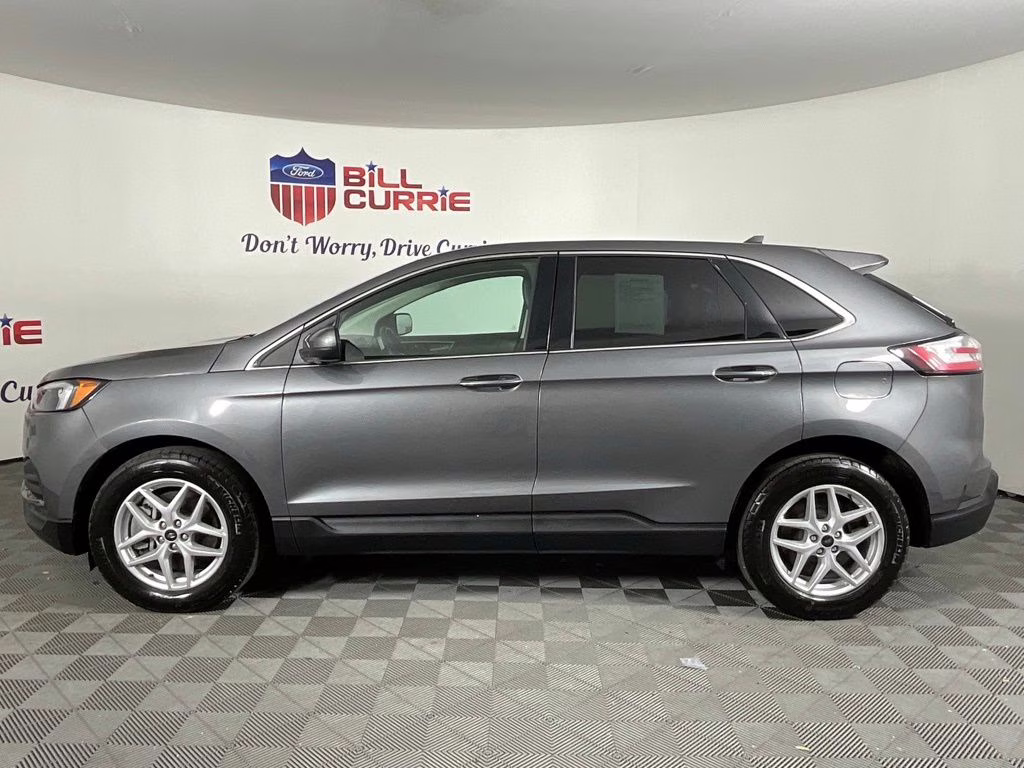 2024 Gray Metallic Ford Edge SEL AWD SUV