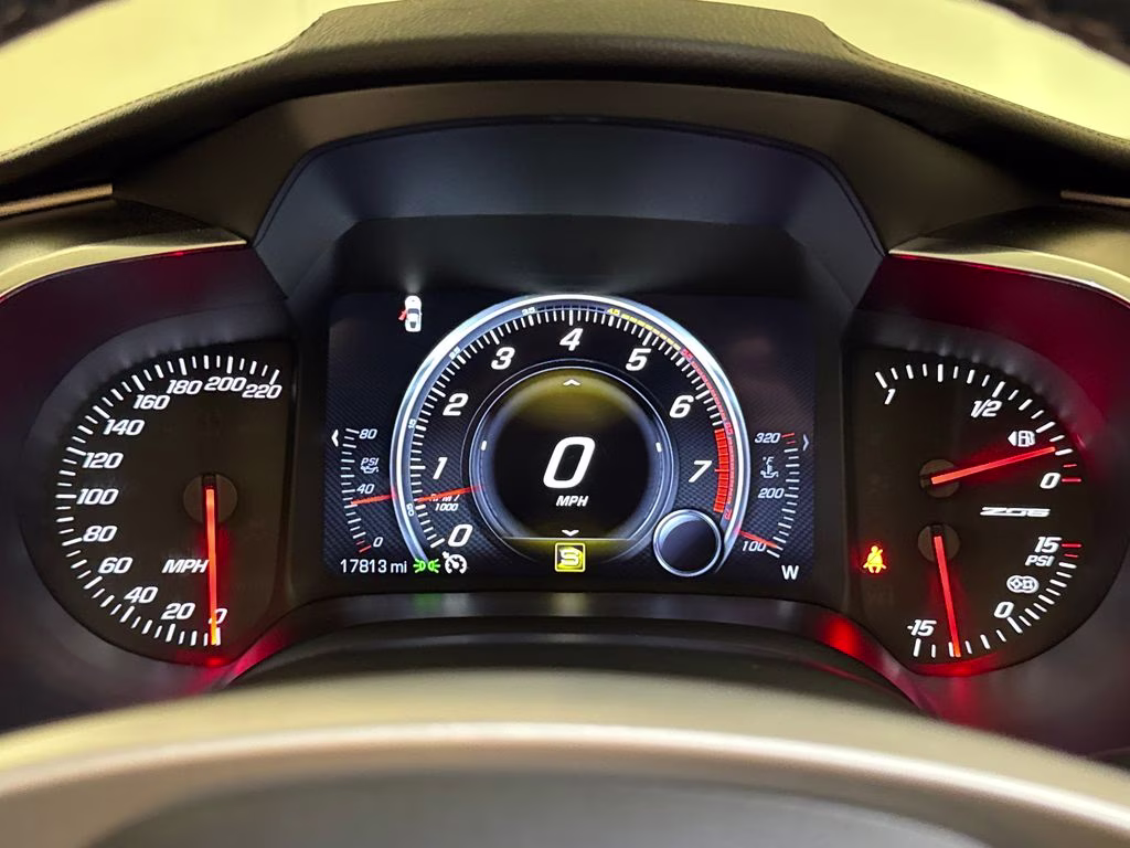 2019 Arctic White Chevrolet Corvette Z06 RWD Coupe