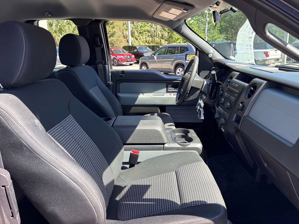 2014 Ingot Silver Ford F-150 STX 4X4 Truck