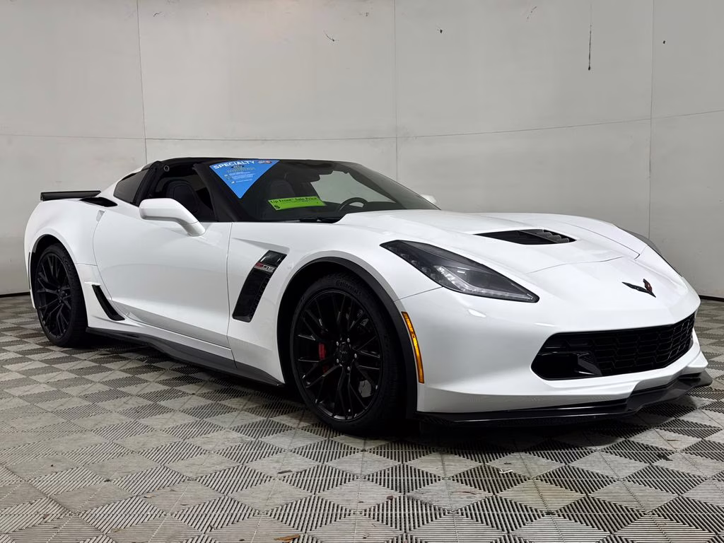 2019 Arctic White Chevrolet Corvette Z06 RWD Coupe