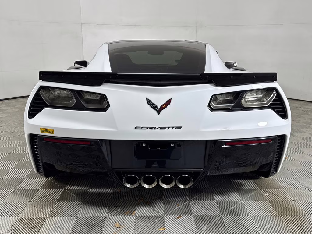 2019 Arctic White Chevrolet Corvette Z06 RWD Coupe