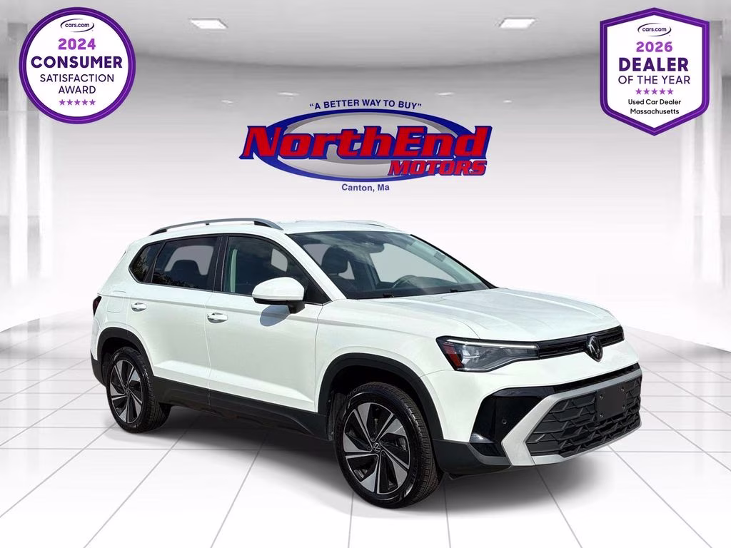 2025 White Volkswagen Taos 1.5T SE AWD SUV