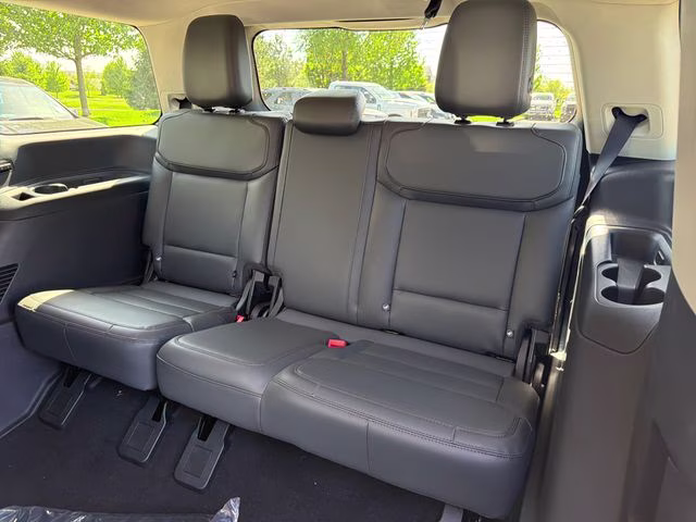 2026 Agate Black Metallic Ford Expedition Active 4X4 SUV