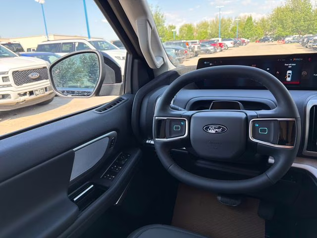 2026 Agate Black Metallic Ford Expedition Active 4X4 SUV