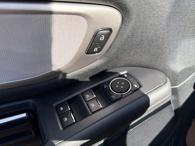 2026 Agate Black Metallic Ford Expedition Active 4X4 SUV