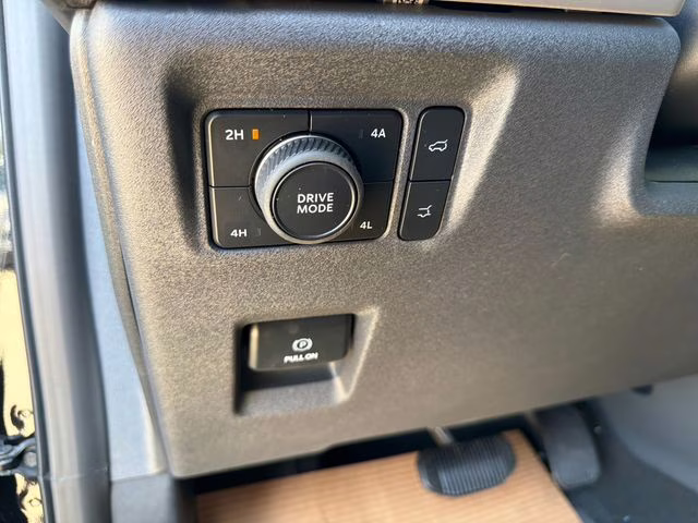 2026 Agate Black Metallic Ford Expedition Active 4X4 SUV