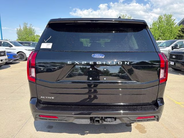 2026 Agate Black Metallic Ford Expedition Active 4X4 SUV