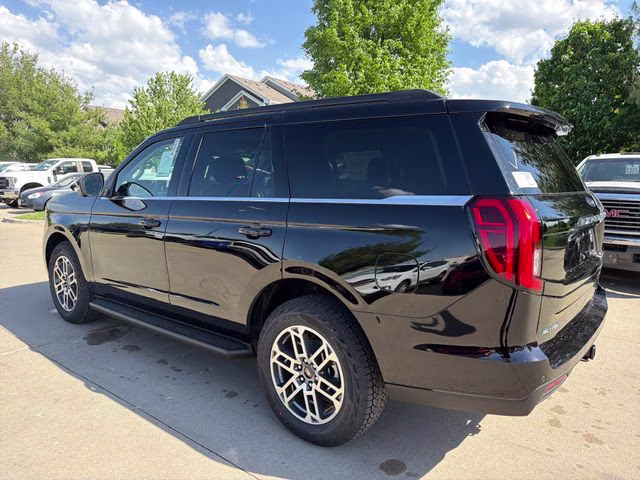 2026 Agate Black Metallic Ford Expedition Active 4X4 SUV