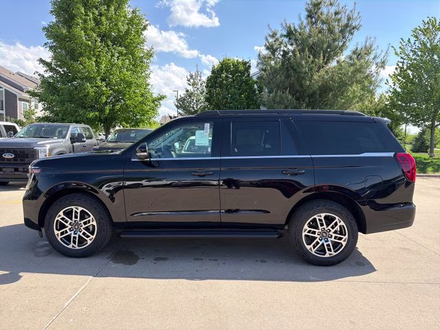 2026 Agate Black Metallic Ford Expedition Active 4X4 SUV
