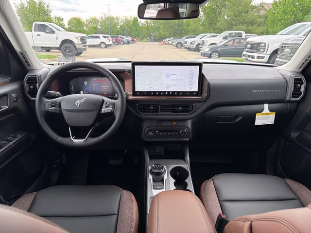 2026 Space White Metallic Ford Bronco Sport Outer Banks 4X4 SUV