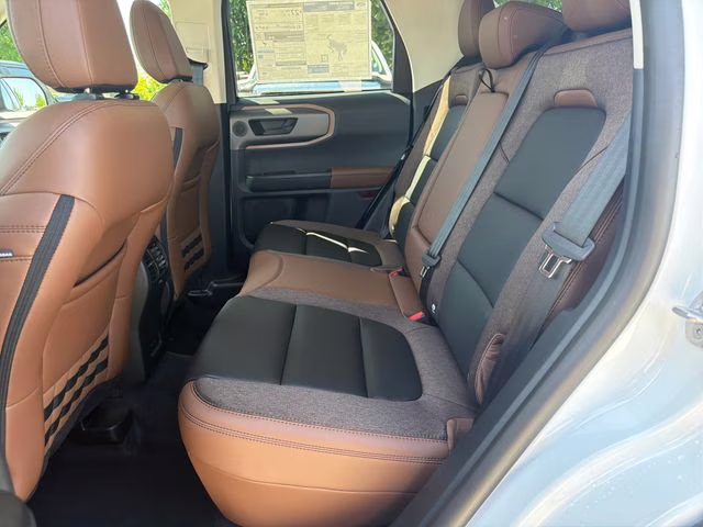 2026 Oxford White Ford Bronco Sport Outer Banks 4X4 SUV