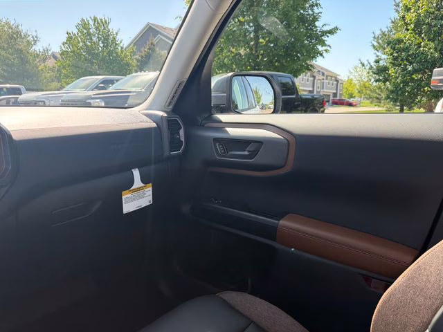 2026 Oxford White Ford Bronco Sport Outer Banks 4X4 SUV