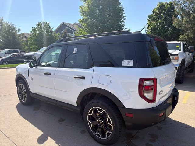 2026 Oxford White Ford Bronco Sport Outer Banks 4X4 SUV
