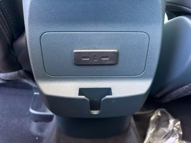 2026 Space White Metallic Ford Maverick Lobo Standard AWD Truck