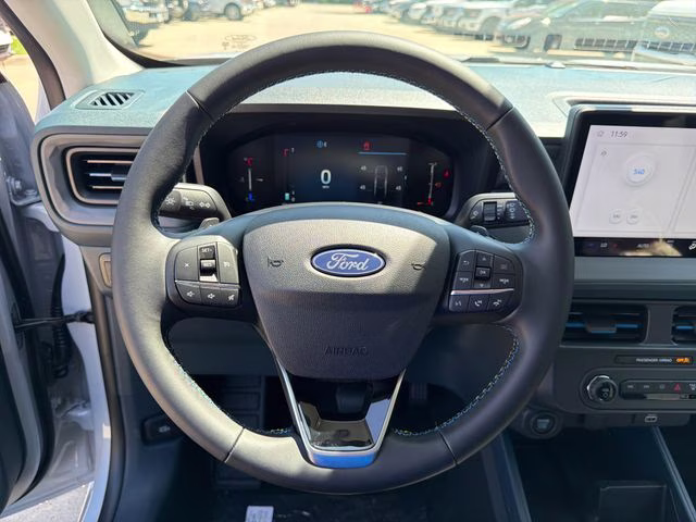 2026 Space White Metallic Ford Maverick Lobo Standard AWD Truck