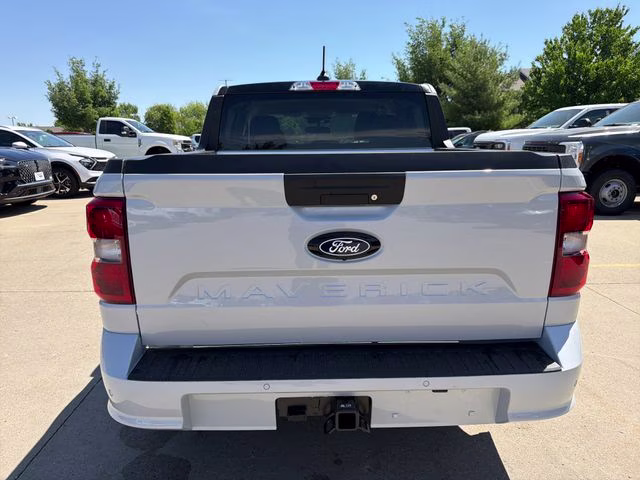 2026 Space White Metallic Ford Maverick Lobo Standard AWD Truck