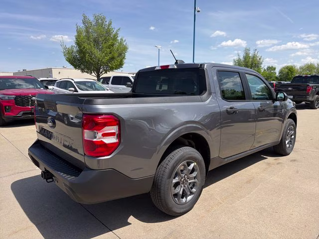 2026 Carbonized Gray Metallic Ford Maverick XLT FWD Truck