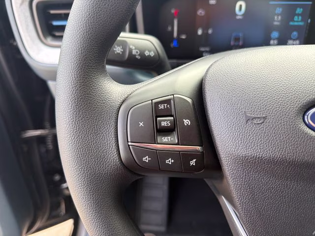 2026 Shadow Black Ford Maverick XLT FWD Truck