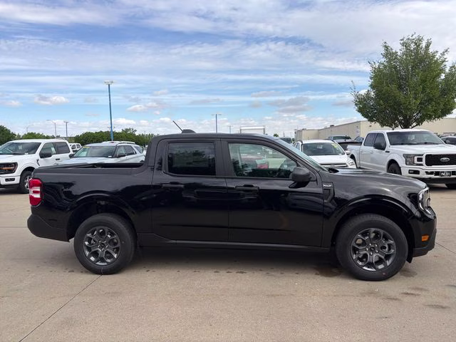 2026 Shadow Black Ford Maverick XLT FWD Truck