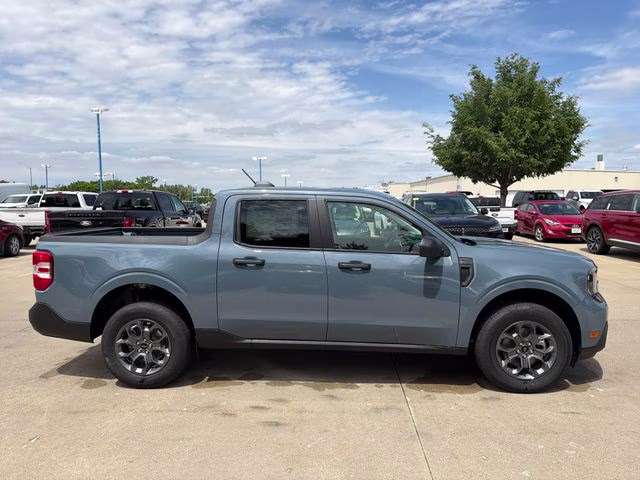 2026 Azure Gray Metallic Tri-Coat Ford Maverick XLT AWD Truck