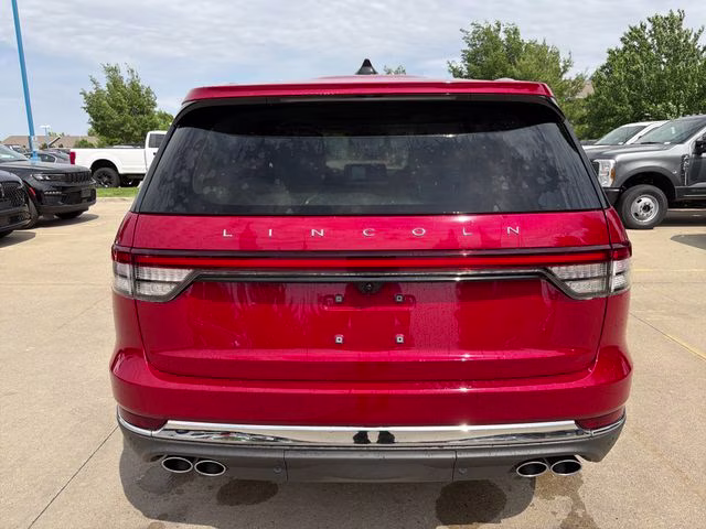 2026 Red Carpet Tinted Clearcoat Lincoln Aviator Reserve AWD SUV