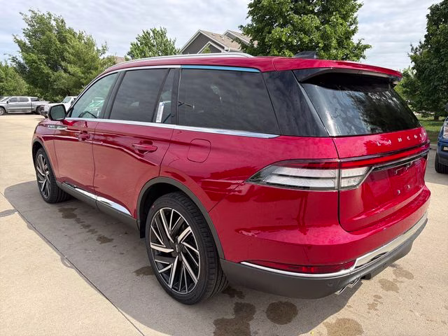2026 Red Carpet Tinted Clearcoat Lincoln Aviator Reserve AWD SUV