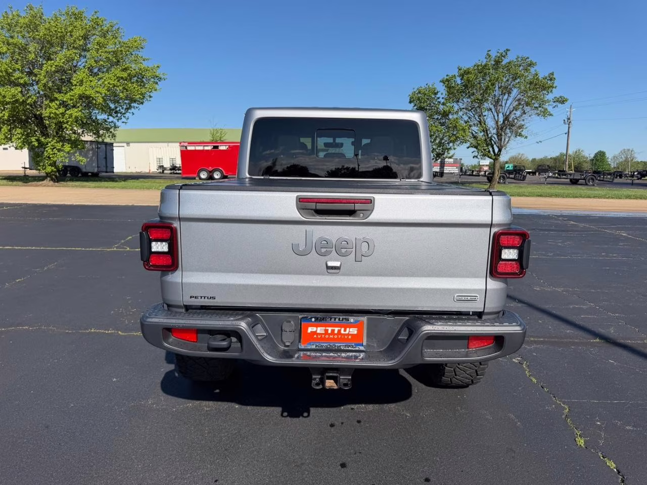 2021 Billet Silver Metallic Clearcoat Jeep Gladiator Overland 4X4 Truck