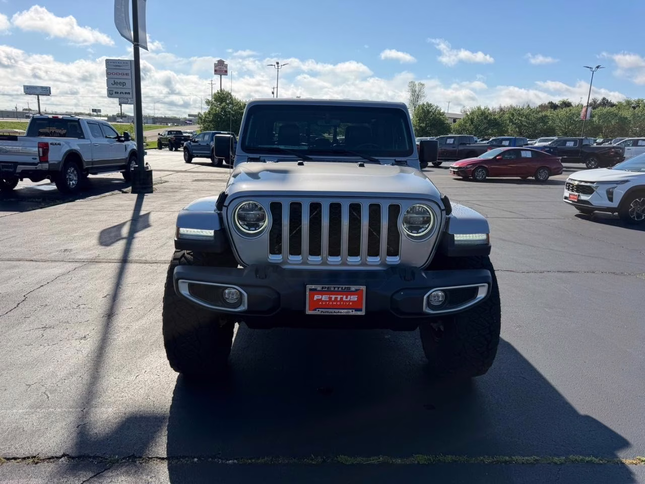 2021 Billet Silver Metallic Clearcoat Jeep Gladiator Overland 4X4 Truck